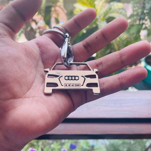 Car Shape Keychain - Personalised Number Plate Car Keychain