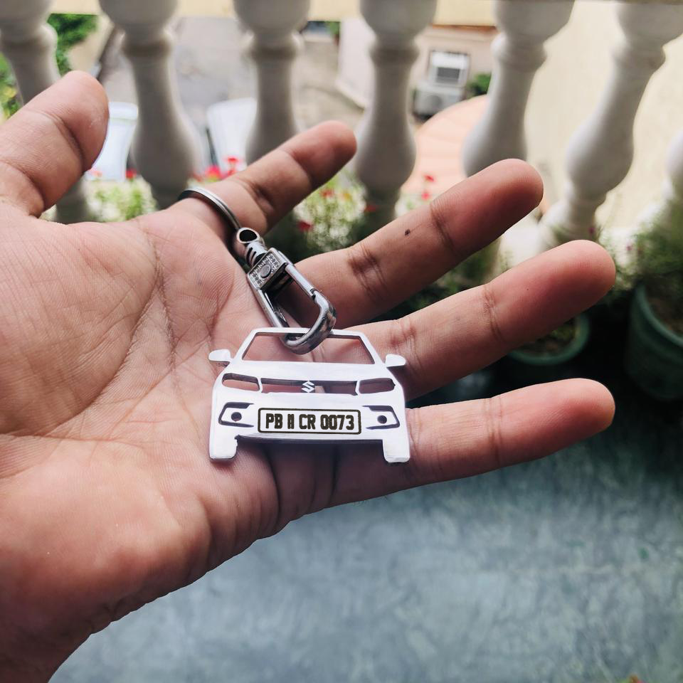 Car Shape Keychain - Personalised Number Plate Car Keychain