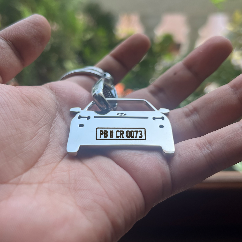 Car Shape Keychain - Personalised Number Plate Car Keychain