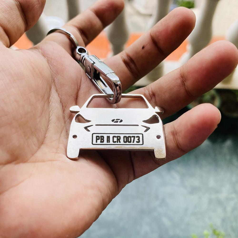 Car Shape Keychain - Personalised Number Plate Car Keychain