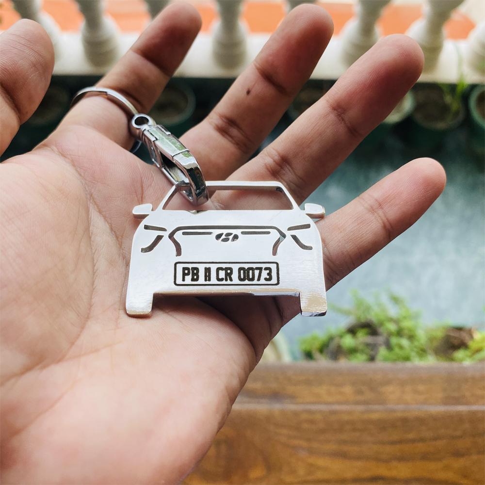 Car Shape Keychain - Personalised Number Plate Car Keychain