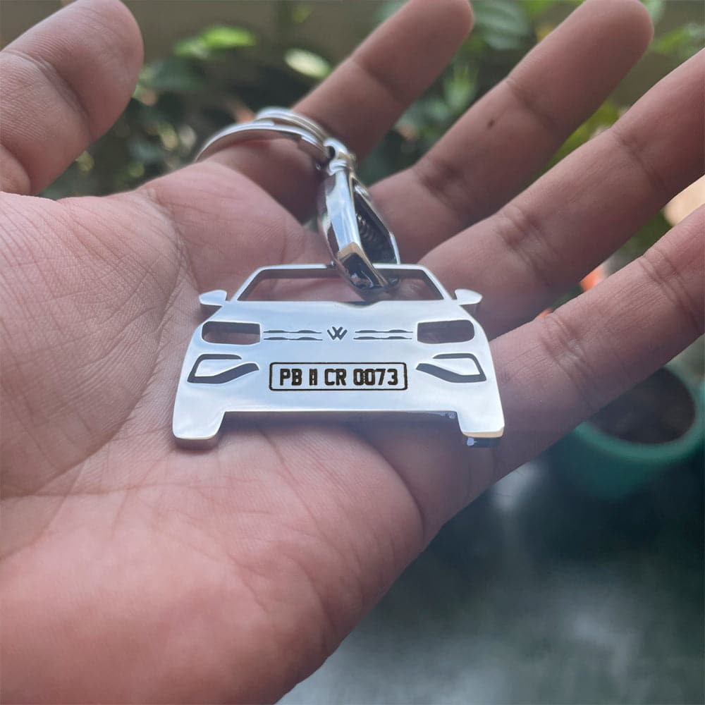 Car Shape Keychain - Personalised Number Plate Car Keychain