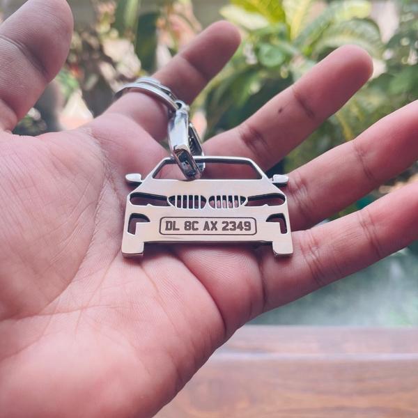 Car Shape Keychain - Personalised Number Plate Car Keychain